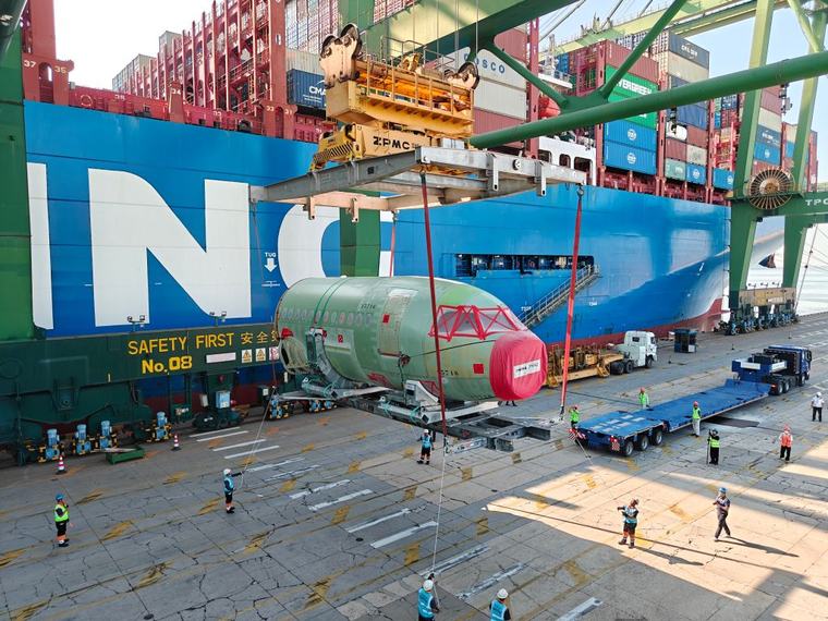 天津港接卸空客大部件突破900架次